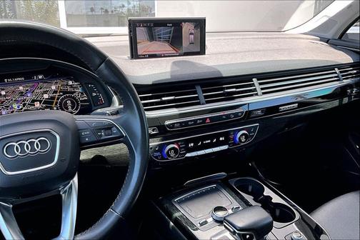 Carrara White 2019 Audi Q7 55 Premium Plus