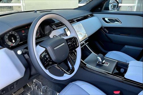 2026 Land Rover Range Rover Velar P250 SE R-Dynamic
