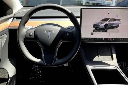 2024 Tesla Model Y Long Range Dual Motor All-Wheel Drive