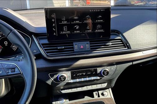 2023 Audi Q5 45 S line Premium Plus