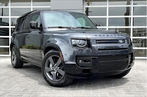 2025 Land Rover Defender 110 P400 X-Dynamic SE