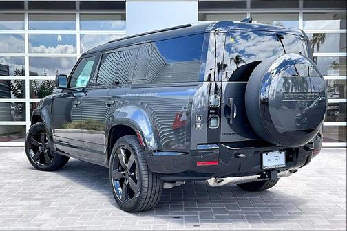 Grey 2026 Land Rover Defender P400 X-Dynamic SE