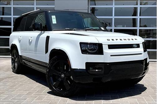 2025 Land Rover Defender 130 P400 X-Dynamic SE