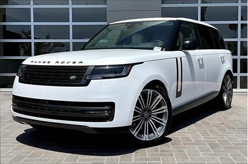 2025 Land Rover Range Rover P400 SE 7 Seat