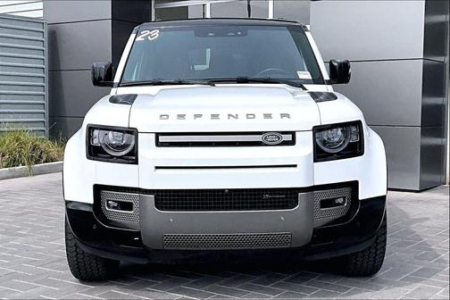 Fuji White 2023 Land Rover Defender 130 X-Dynamic SE