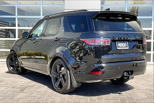 2025 Land Rover Discovery P360 Dynamic SE