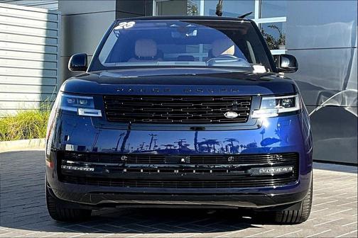 2023 Land Rover Range Rover P440e SE