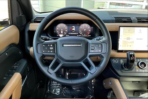 2025 Land Rover Defender 110 P400 S