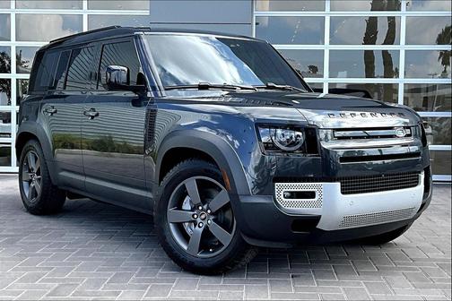 2025 Land Rover Defender 110 P400 S