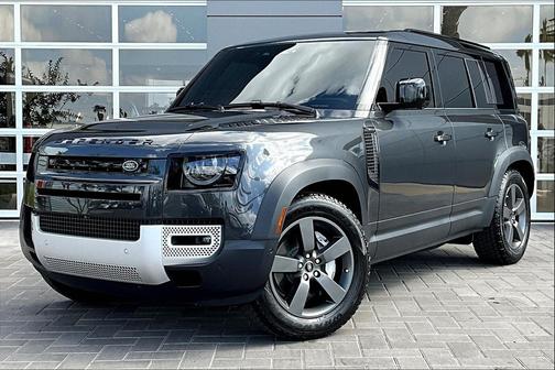 2025 Land Rover Defender 110 P400 S