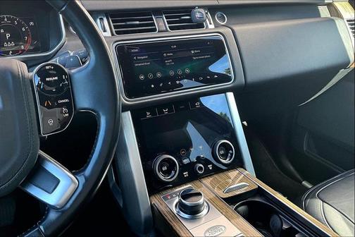 2021 Land Rover Range Rover Base