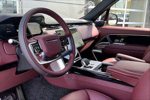 2026 Land Rover Range Rover P400 SE