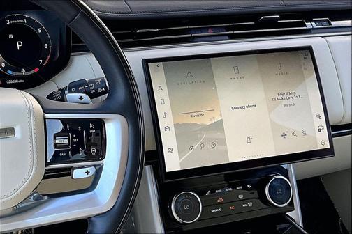 2023 Land Rover Range Rover P530 SE