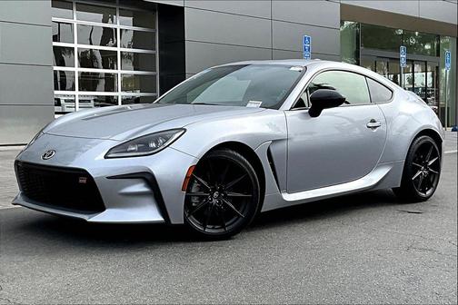 2024 Toyota GR86 Premium