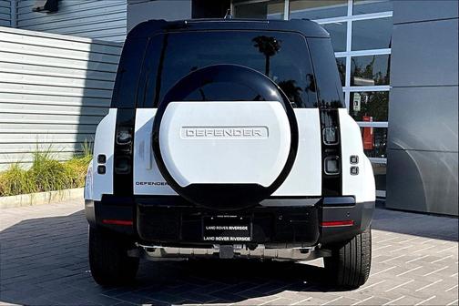 2026 Land Rover Defender S