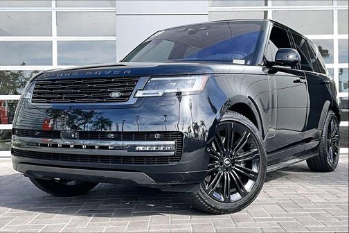 2023 Land Rover Range Rover P530 SE