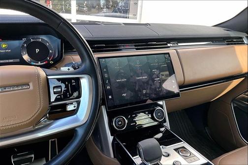 2023 Land Rover Range Rover P530 SE
