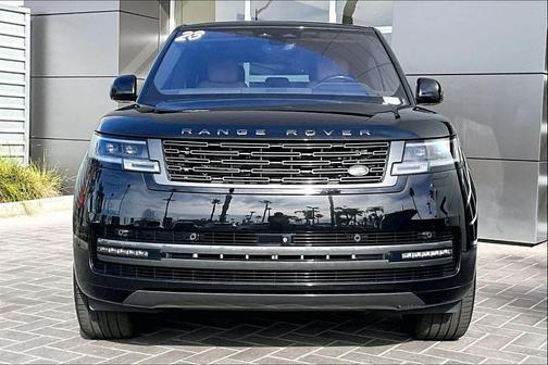 2023 Land Rover Range Rover P530 SE