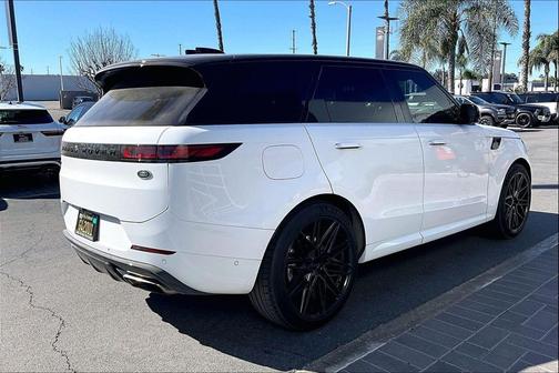 2023 Land Rover Range Rover Sport SE