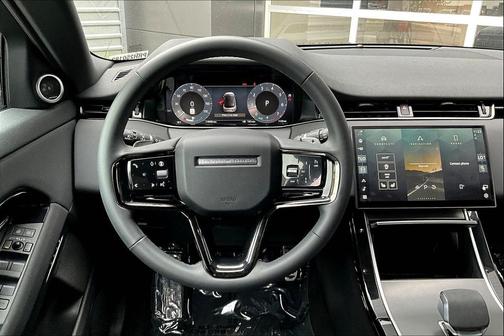 2024 Land Rover Range Rover Evoque Dynamic SE