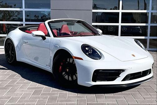 2023 Porsche 911 Carrera GTS