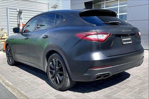 2017 Maserati Levante Base