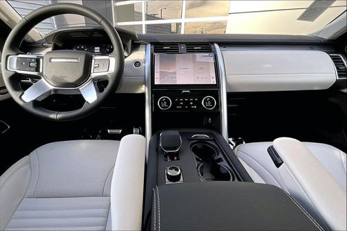 2026 Land Rover Discovery Gemini Edition