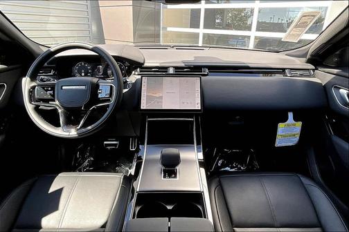2026 Land Rover Range Rover Velar P250 SE R-Dynamic