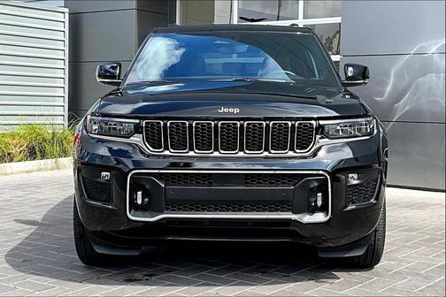2022 Jeep Grand Cherokee Overland