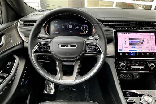 2022 Jeep Grand Cherokee Overland
