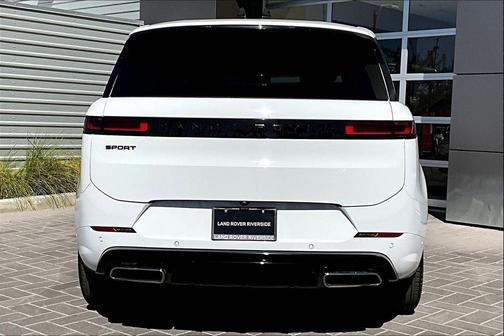 2024 Land Rover Range Rover Sport SE