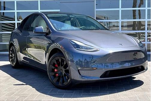 2023 Tesla Model Y Long Range Dual Motor All-Wheel Drive