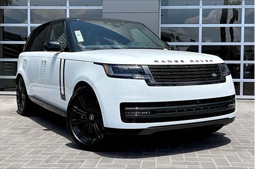 2025 Land Rover Range Rover P530 SE 7 Seat