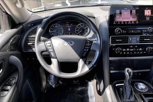 Anthracite Gray 2024 INFINITI QX80 Luxe