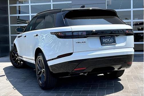 2026 Land Rover Range Rover Velar P250 SE R-Dynamic