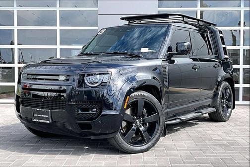2023 Land Rover Defender 110 V8