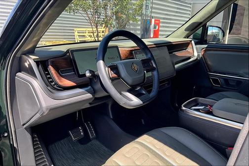 2023 Rivian R1S Launch Edition