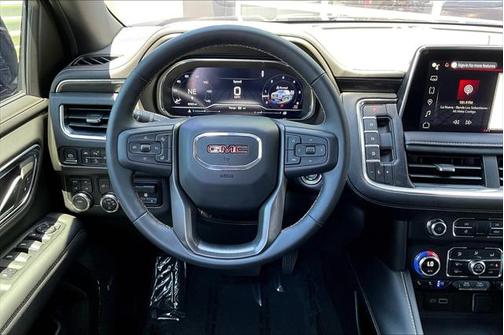 2023 GMC Yukon 4WD AT4