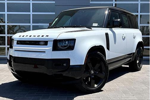 2025 Land Rover Defender 110 P400 X-Dynamic SE