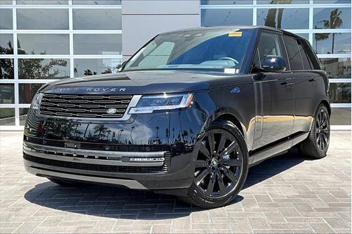 2025 Land Rover Range Rover P550e SE