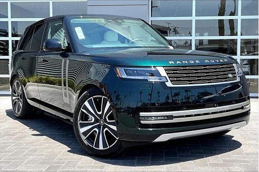 2025 Land Rover Range Rover P550e SE
