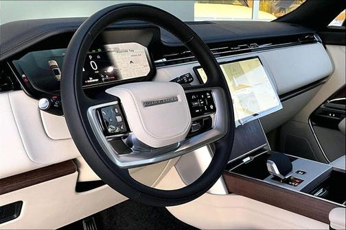 2026 Land Rover Range Rover P400 SE