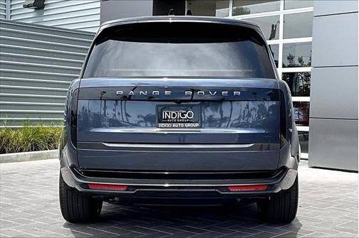 2025 Land Rover Range Rover P400 SE