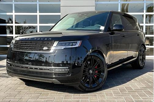 2025 Land Rover Range Rover P400 SE 7 Seat