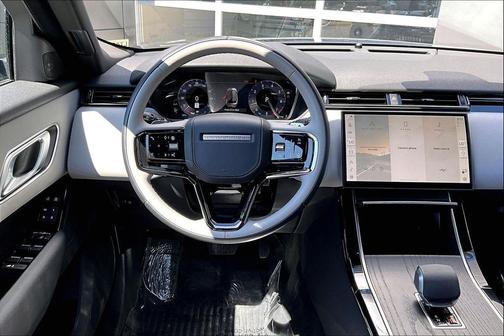 Varesine Blue Metallic 2026 Land Rover Range Rover Velar P250 S