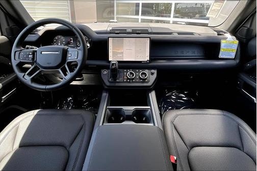 2025 Land Rover Defender 130 P300 S