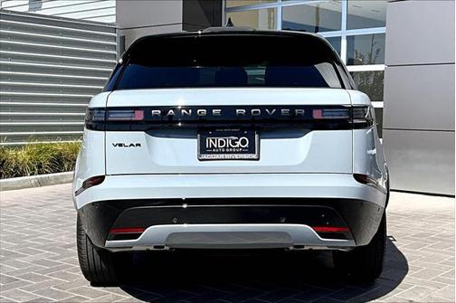 2026 Land Rover Range Rover Velar P250 SE R-Dynamic