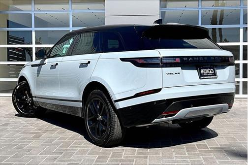 2026 Land Rover Range Rover Velar P250 SE R-Dynamic