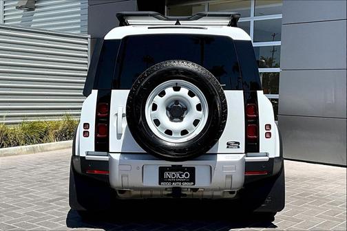 2023 Land Rover Defender 110 S