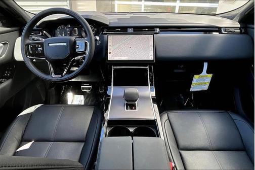2026 Land Rover Range Rover Velar P250 SE R-Dynamic